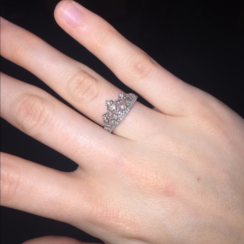 Sterling Silver Tiara Ring (size 5)